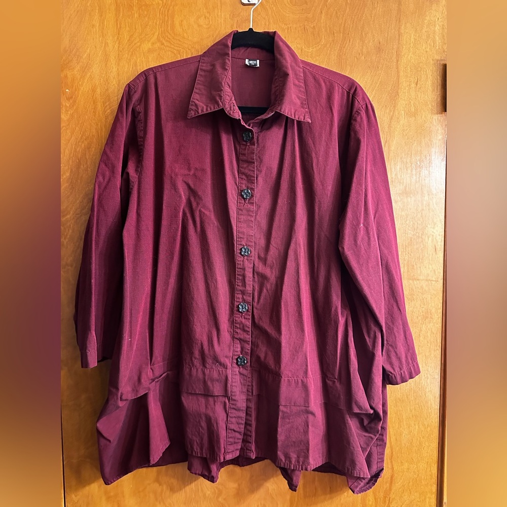 Elegant Black and Burgundy Women's Blouse